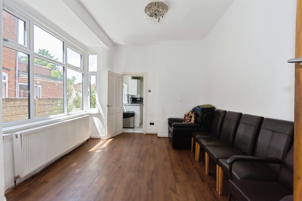 House in Birmingham - More
