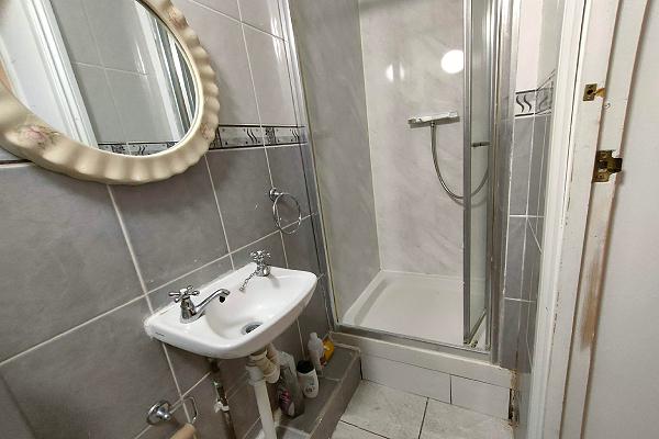 House in London, Royal Borough of Greenwich - View 5