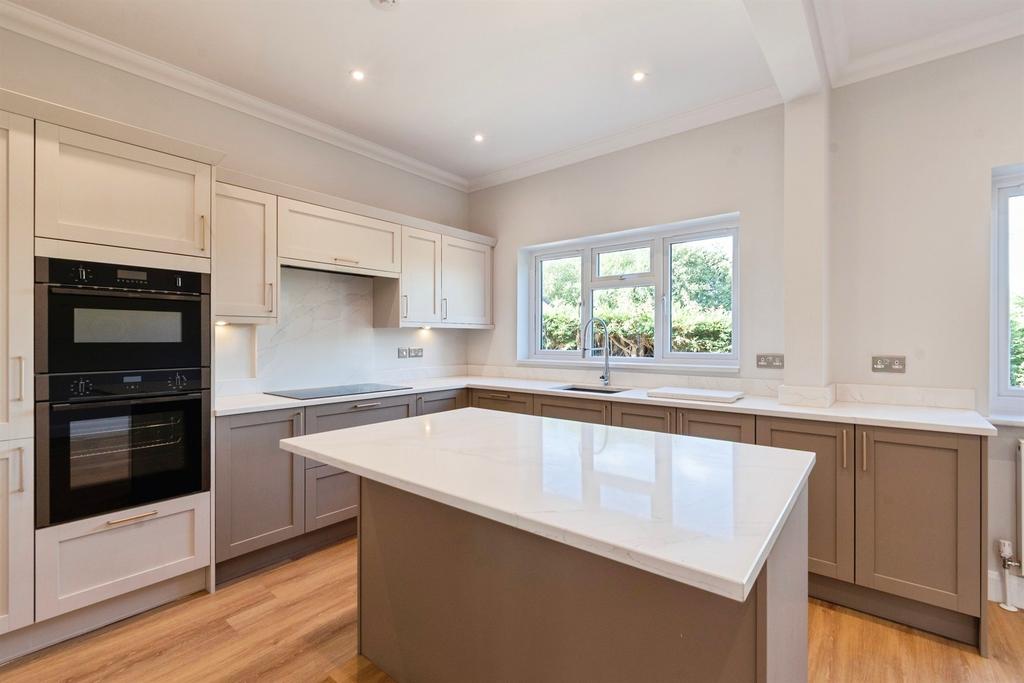 House in Colchester - View 4