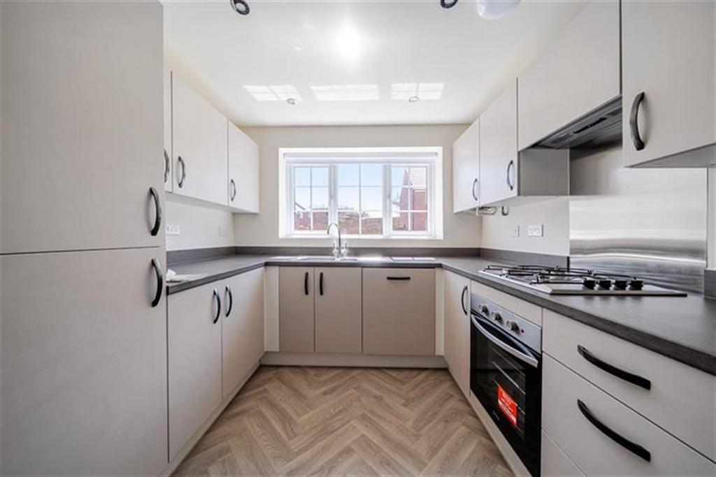 House in Nottingham - View 2