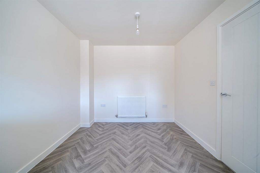 House in Nottingham - View 5