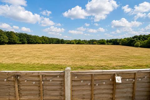 2 bedroom mobile home for sale, Breach Barns Lane, Waltham Abbey