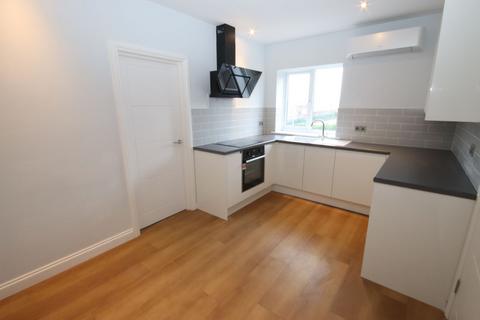 1 bedroom apartment to rent, High Street, Flitwick, MK45