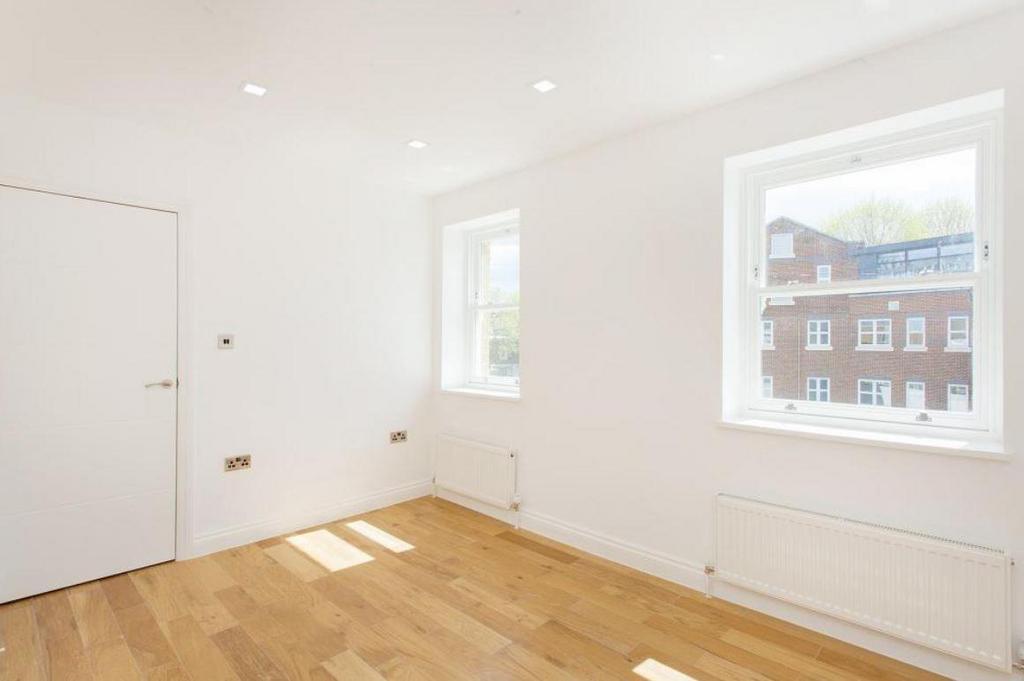 Apartment in London, Hammersmith - View 5