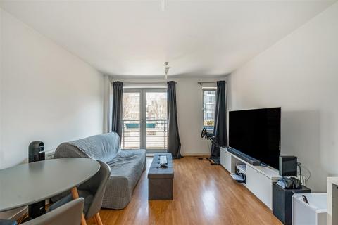 1 bedroom flat for sale, Admiralty Road, Portsmouth