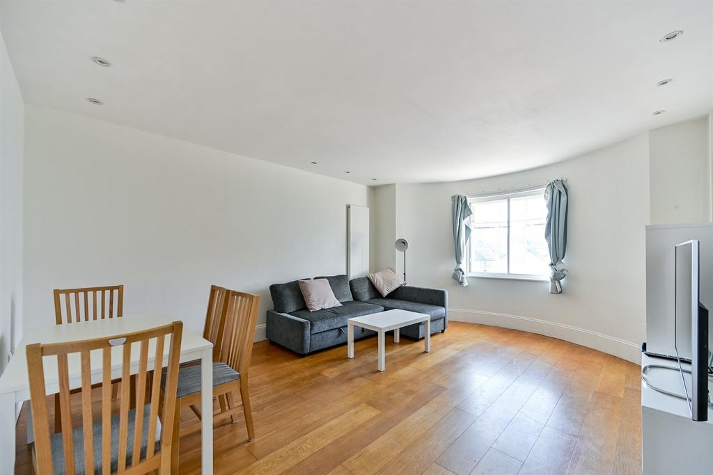 Apartment in Reading, Katesgrove, Newtown - View 2
