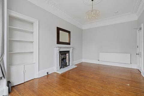 3 bedroom flat for sale, 24/5 Bruntsfield Gardens, Bruntsfield, Edinburgh, EH10 4EA