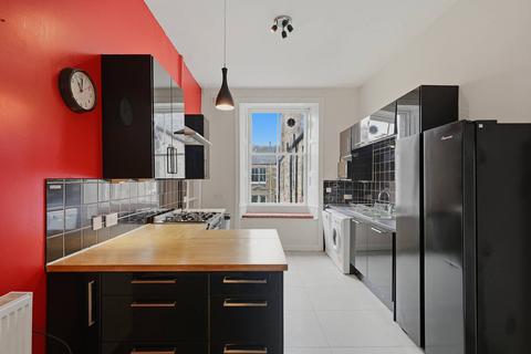 3 bedroom flat for sale, 24/5 Bruntsfield Gardens, Bruntsfield, Edinburgh, EH10 4EA
