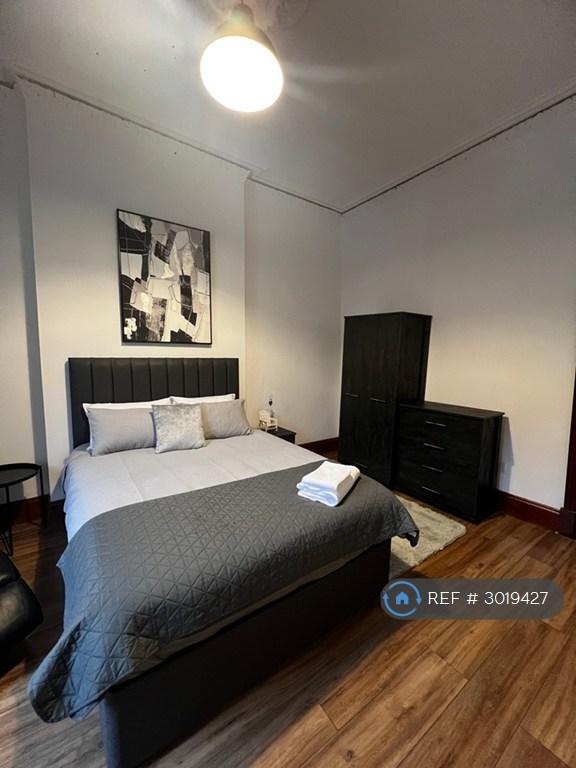 Apartment in Glasgow, Garnethill - View 4