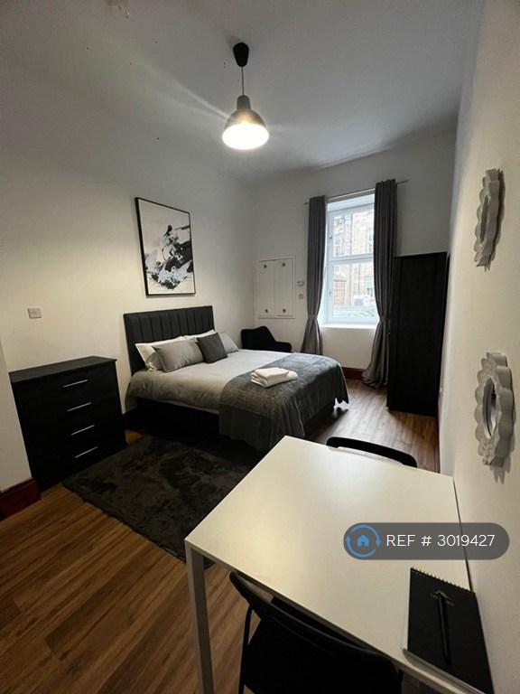 Apartment in Glasgow, Garnethill - More