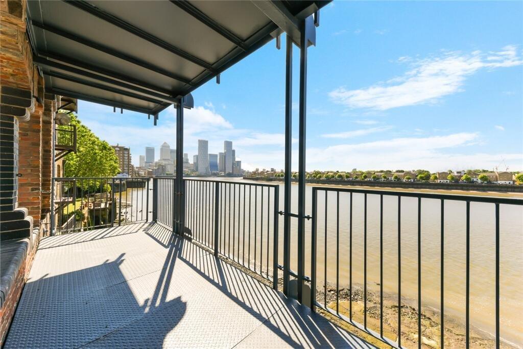 Apartment in London - View 5