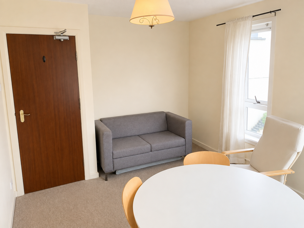 Apartment in Edinburgh - View 5