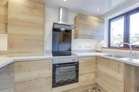 2 bedroom terraced bungalow to rent, Western Court, Stacksteads, Rossendale