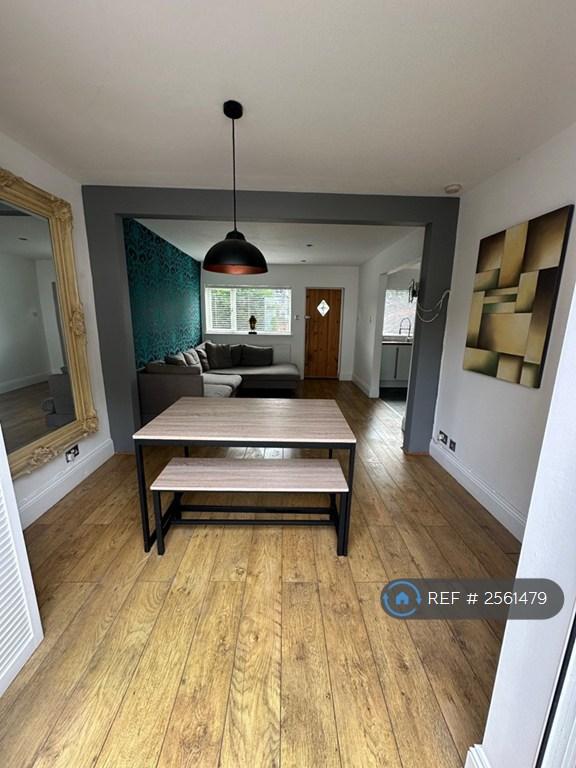 House in Stockport - View 3