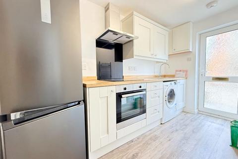 2 bedroom semi-detached house to rent, Newmarket Road, Ashley, Newmarket