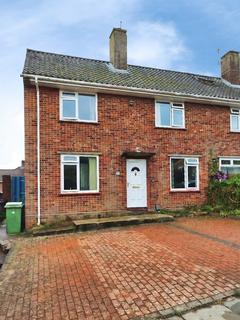 4 bedroom semi-detached house to rent, Ramsey Close, NORWICH