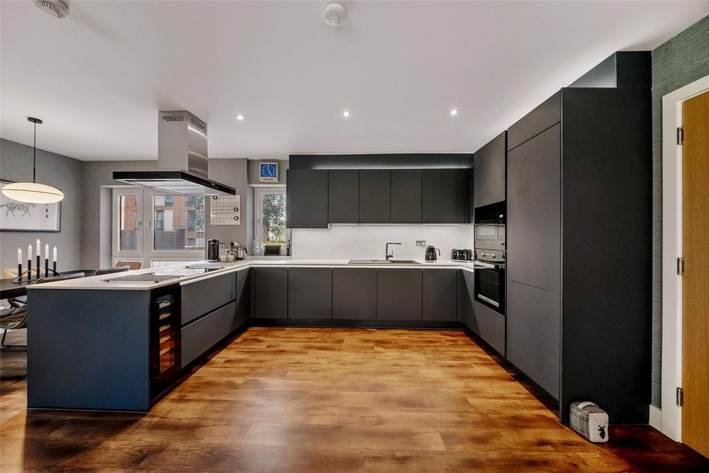 Apartment in Edinburgh - View 5