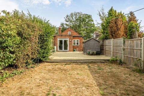 undefined, London Road, Berkshire RG40