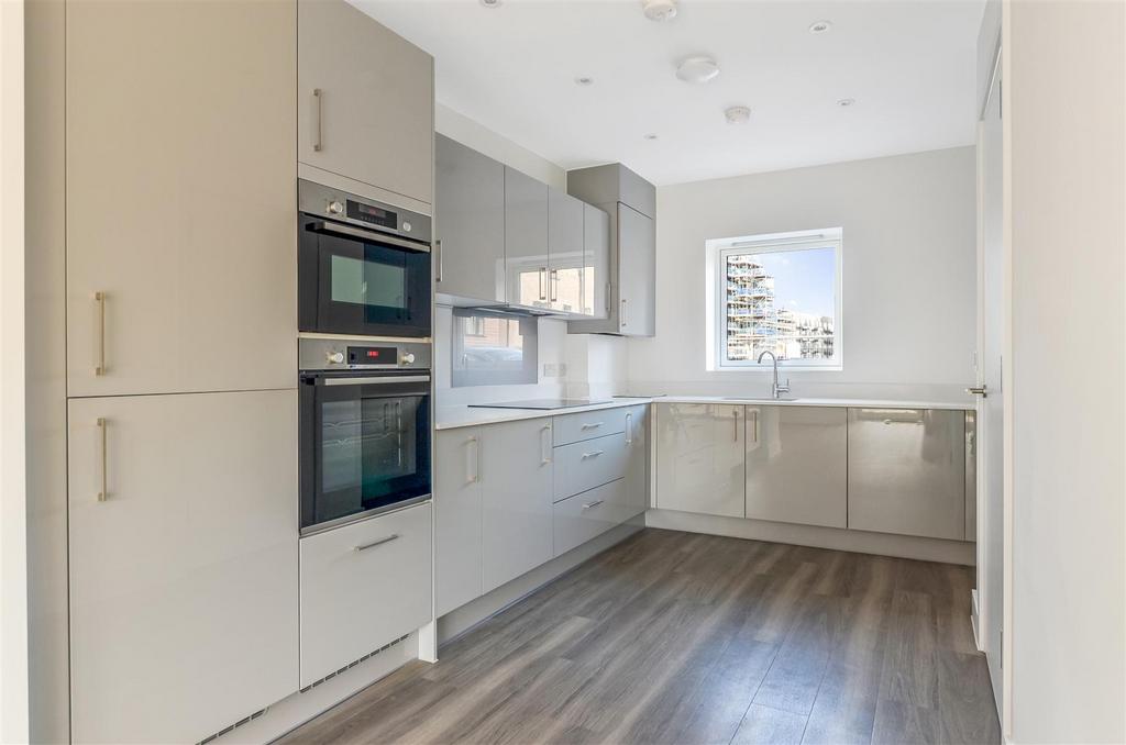 House in Cambridge, Romsey - View 4