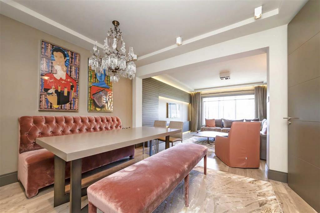 Apartment in London - More
