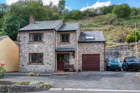 3 bedroom detached house for sale, Yeoman Street, Matlock DE4