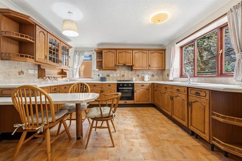 3 bedroom detached house for sale, Yeoman Street, Matlock DE4