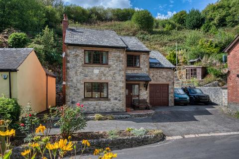 3 bedroom detached house for sale, Yeoman Street, Matlock DE4