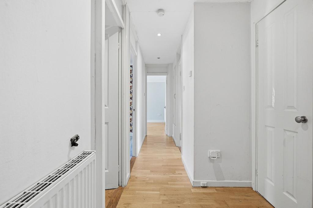 Apartment in Glasgow - View 2