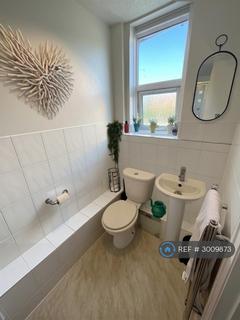 1 bedroom flat to rent, Craneswater Avenue, Southsea, PO4