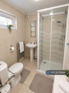 1 bedroom flat to rent, Almorah Road, Hounslow, TW5