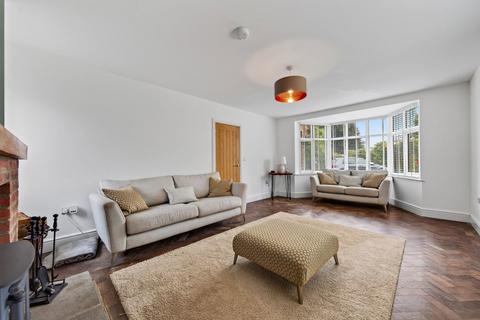 5 bedroom detached house for sale, Harrington Road, Loddington NN14