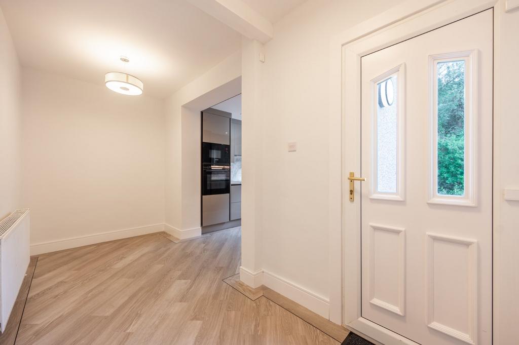 House in Giffnock, Evan, Braidbar - More