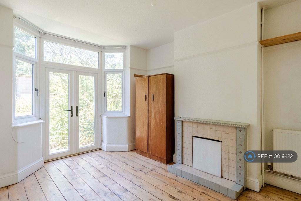 House in Bristol - More