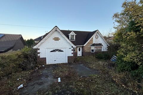 4 bedroom bungalow for sale, Cherry Tree Lane,, Colwyn Bay, Conwy, LL28