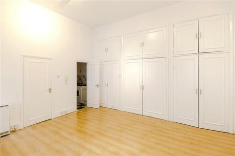 Studio to rent, Craven Hill, London, W2