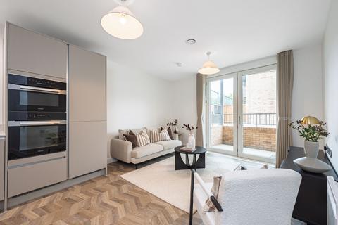 1 bedroom flat for sale, The Tramworks, London N12