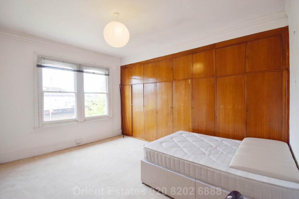 Apartment in London - View 2