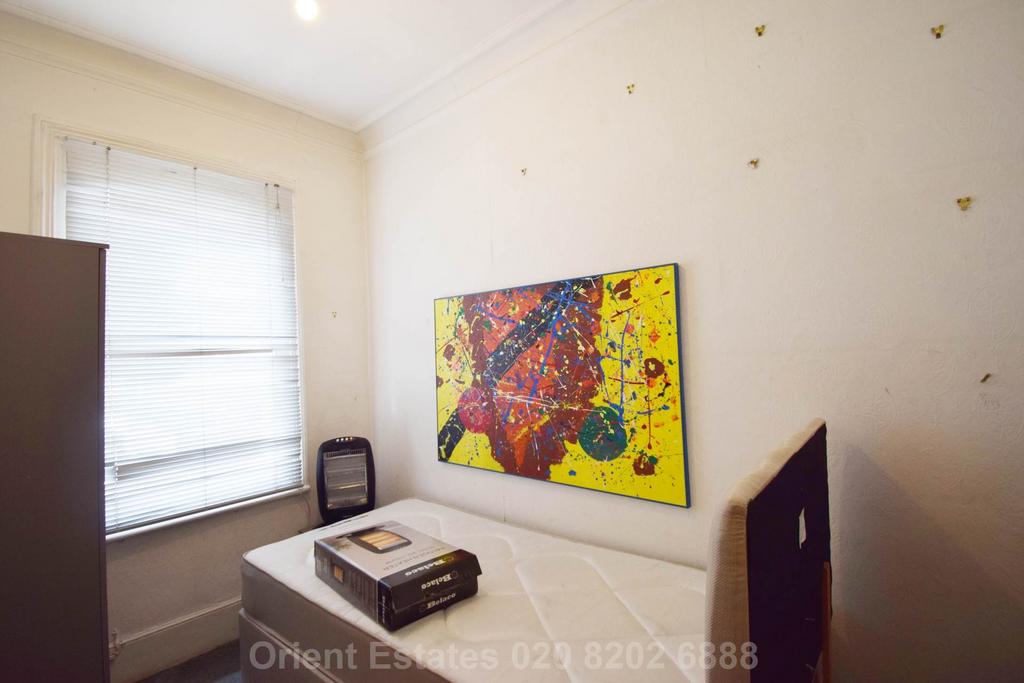 Apartment in London - View 5