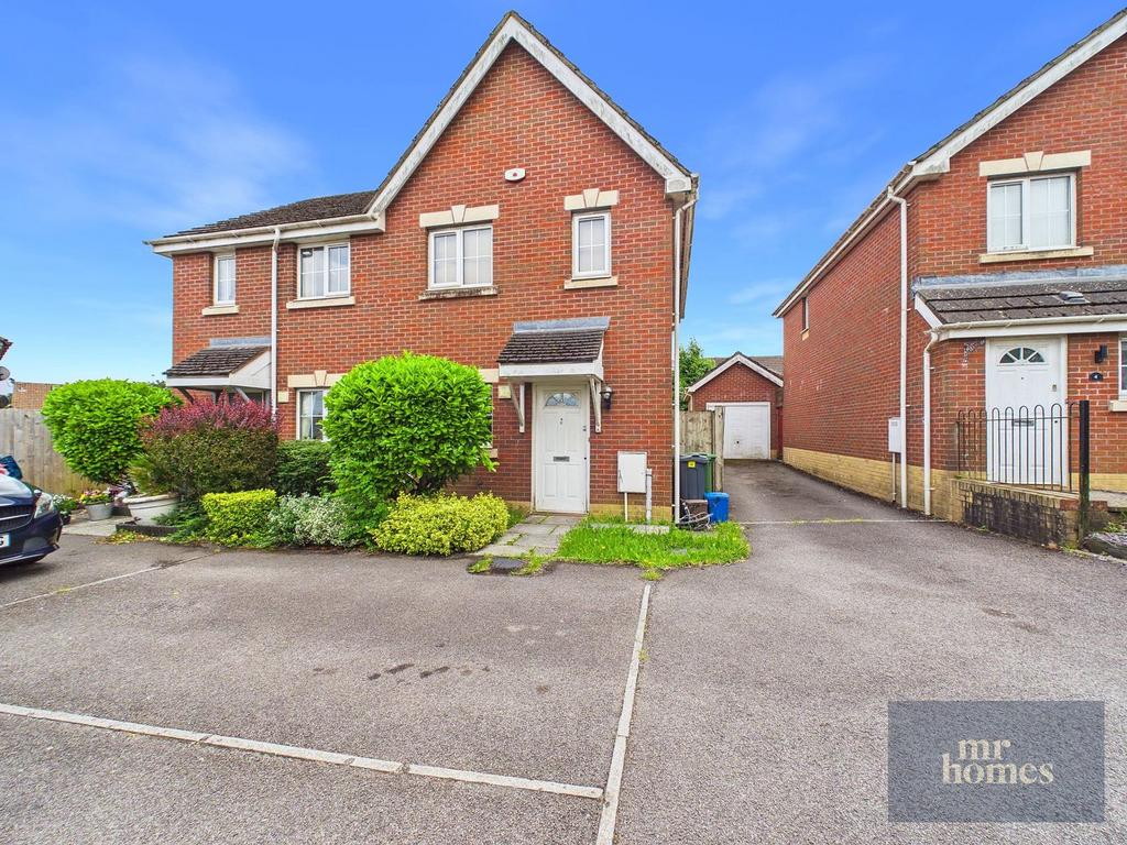 House in Cardiff - View 2