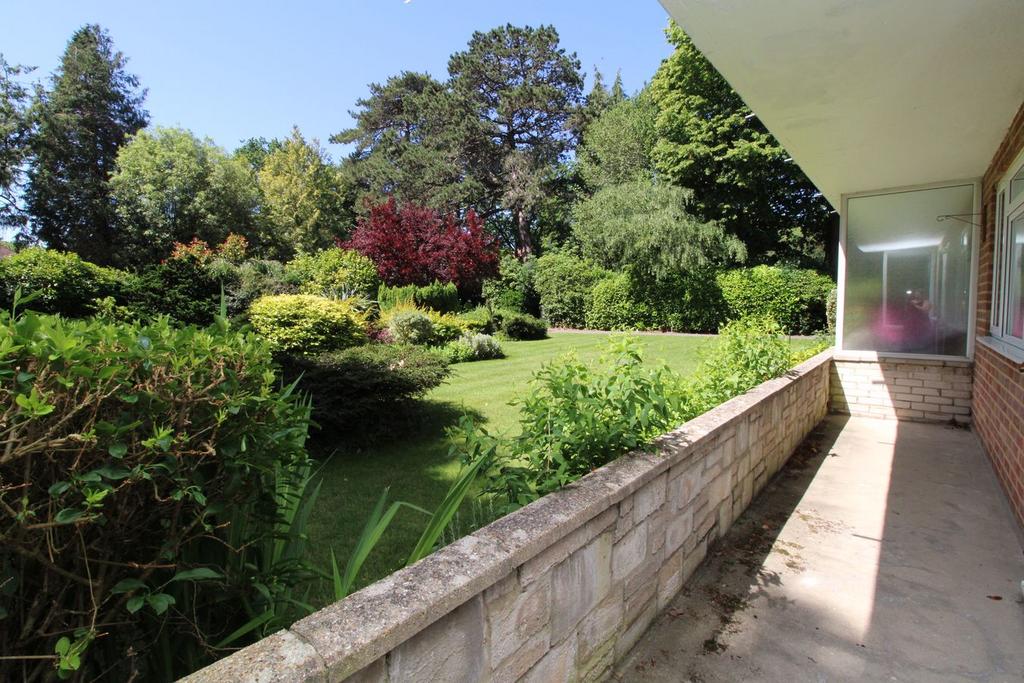 Apartment in WESTBOURNE - View 2