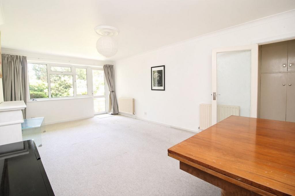 Apartment in WESTBOURNE - View 3