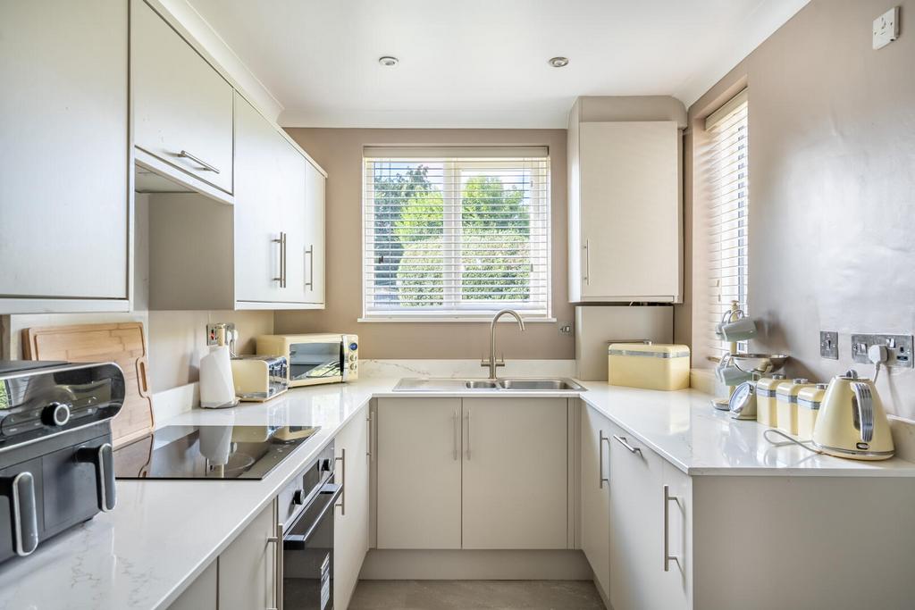 House in York - View 3