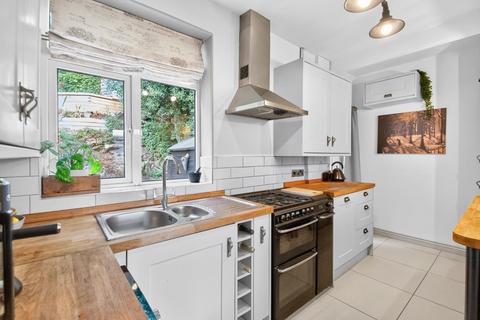 2 bedroom end of terrace house for sale, Quarry Lane, Harrogate, North Yorkshire