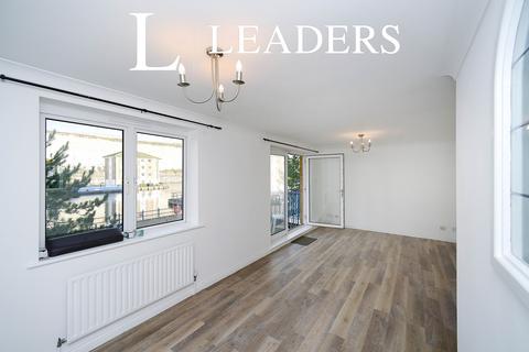 3 bedroom flat to rent, The Strand, Brighton, BN2