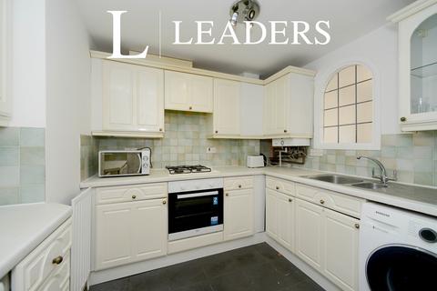 3 bedroom flat to rent, The Strand, Brighton, BN2