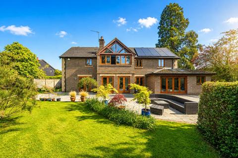 undefined, Wildgoose Drive, Horsham, RH12