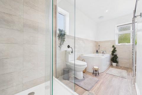 3 bedroom semi-detached house for sale, Broom Close, Calverton, Nottingham