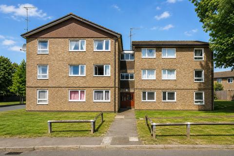 2 bedroom apartment for sale, Watermead, Tadworth