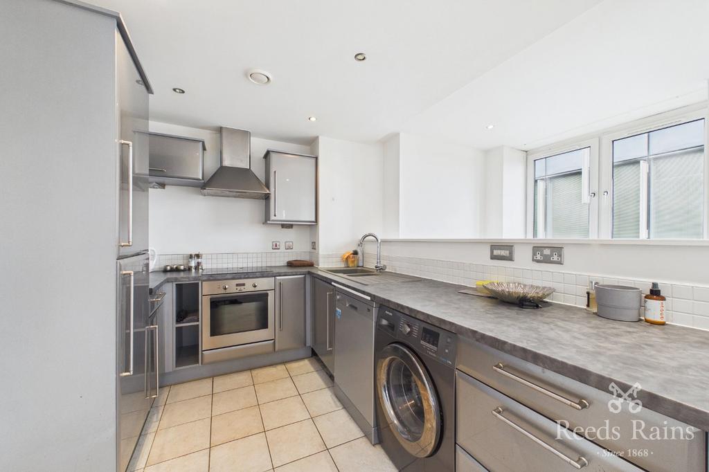 Apartment in Merseyside - View 3