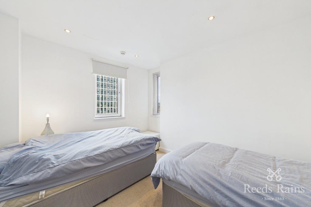 Apartment in Merseyside - View 4